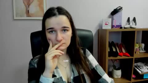 Kate  online show from 03/28/26, 08:14