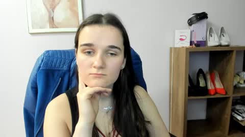 Kate  online show from 04/19/26, 06:10