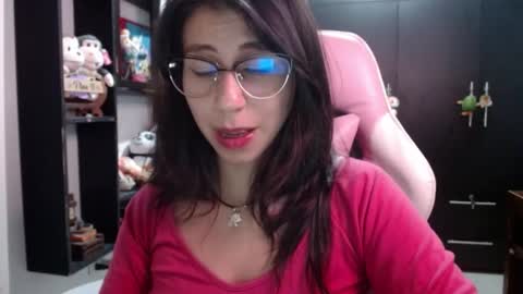 Kateeen18 online show from 11/13/25, 03:27