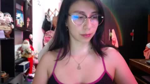 Snapshot of kateeen18 chatting on 06/16/26, 04:48 Kateeen18 online show from 06/16/26, 04:48