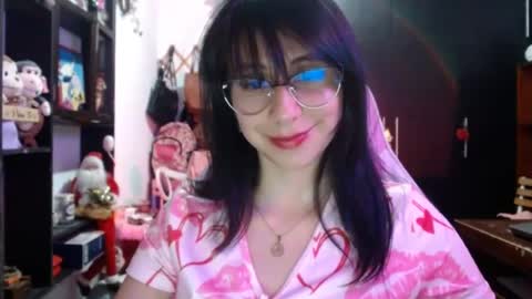 Snapshot of kateeen18 chatting on 06/18/26, 04:57 Kateeen18 online show from 06/18/26, 04:57