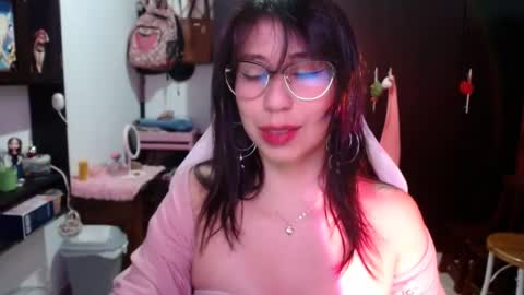 Snapshot of kateeen18 chatting on 07/13/26, 10:45 Kateeen18 online show from 07/13/26, 10:45