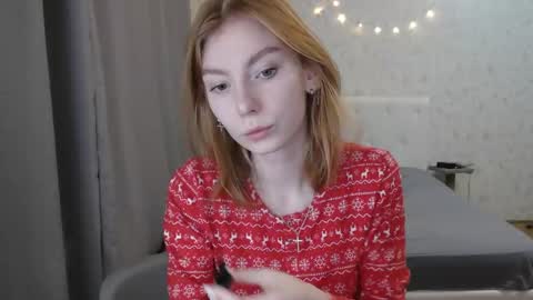 Snapshot of katekalen chatting on 12/29/24, 02:10 Kate Bunny online show from 12/29/24, 02:10