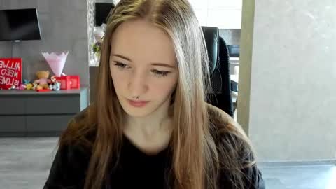 katekayer online show from 05/02/26, 11:48