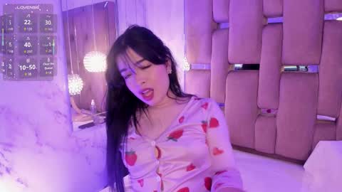 Kate  online show from 09/13/25, 09:14