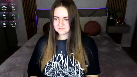 Snapshot of katelyn_sweety chatting on 09/12/25, 08:09 Katelyn online show from 09/12/25, 08:09