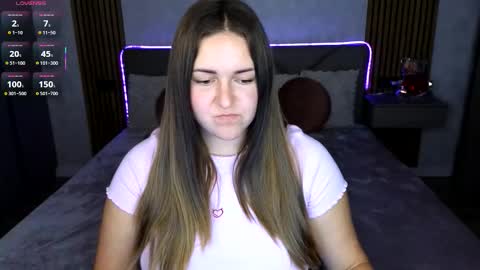 Snapshot of katelyn_sweety chatting on 09/27/25, 04:56 Katelyn online show from 09/27/25, 04:56