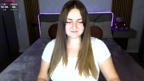 Snapshot of katelyn_sweety chatting on 10/06/25, 10:29 Katelyn online show from 10/06/25, 10:29