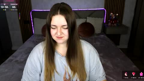 Snapshot of katelyn_sweety chatting on 10/23/25, 09:13 Katelyn online show from 10/23/25, 09:13
