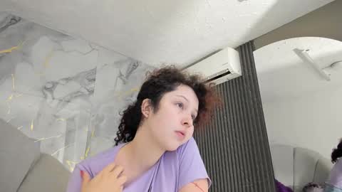 Im Katherine but call me Kate  online show from 10/14/25, 01:34