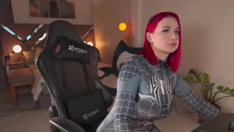 Snapshot of kateowens chatting on 10/08/25, 10:57 Kate Owens online show from 10/08/25, 10:57