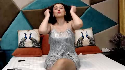 Snapshot of katequeenx chatting on 05/25/26, 12:33 KateQueenston -- online show from 05/25/26, 12:33