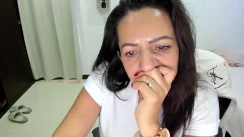 Snapshot of katerinamilf_ chatting on 02/09/26, 09:30 kata online show from 02/09/26, 09:30