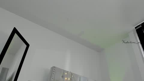 love meeee online show from 01/31/25, 05:53