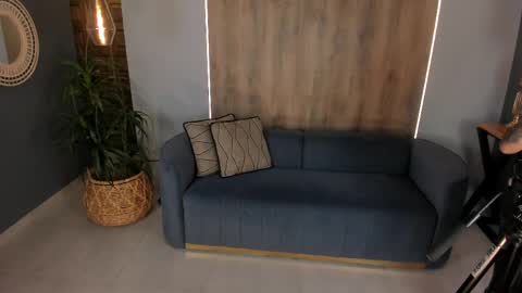 K A T E  online show from 04/03/26, 09:07