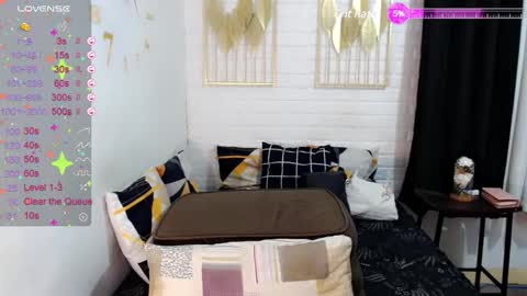 Snapshot of katethefairygodbarbie chatting on 02/12/25, 03:05 online show from 02/12/25, 03:05