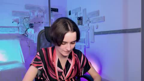 Snapshot of katewillows chatting on 12/03/25, 12:14 katewillows online show from 12/03/25, 12:14