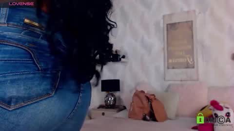 katy online show from 11/29/25, 12:24