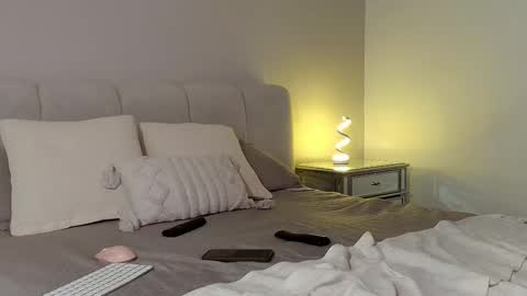 Klove online show from 02/12/26, 04:29