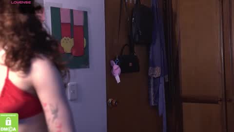 Katerine online show from 11/21/25, 01:59