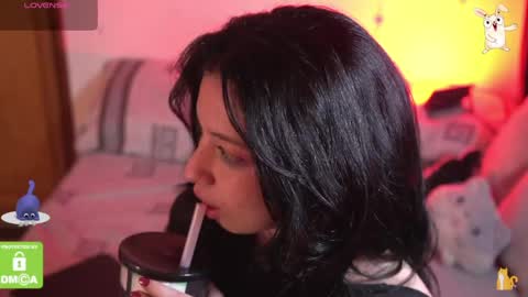 Katerine online show from 04/17/26, 12:02