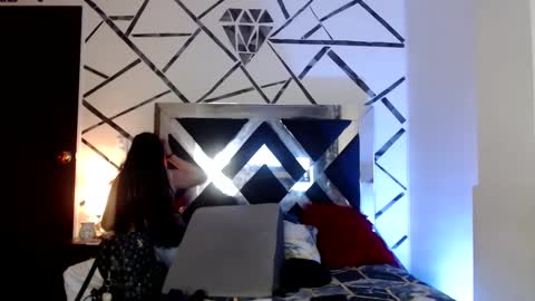 KATHE SANT online show from 01/25/25, 03:30