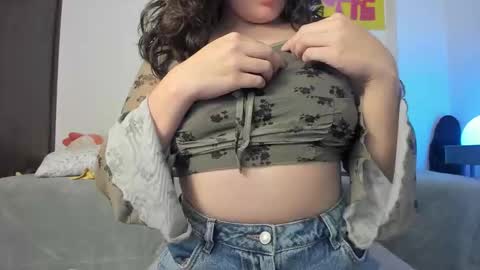 Snapshot of katheerine chatting on 03/03/26, 01:12 Katherine online show from 03/03/26, 01:12