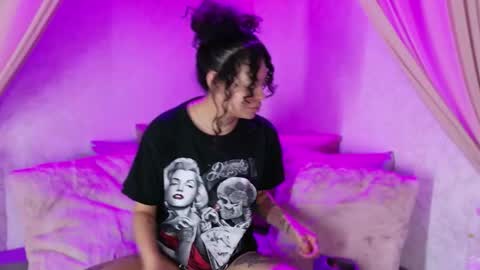 KatheGomez  online show from 06/06/26, 02:49