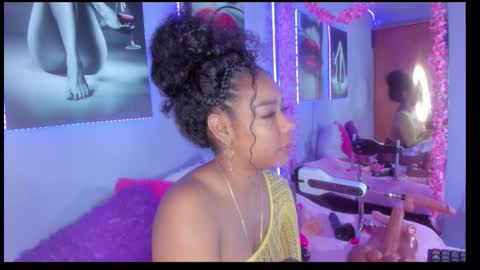 Snapshot of kathemoss chatting on 12/05/25, 10:02 Kathe online show from 12/05/25, 10:02