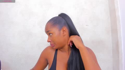 katherin online show from 02/07/25, 01:43