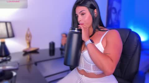 KATHERIN MONS online show from 02/10/25, 10:19