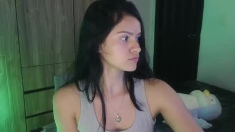 Snapshot of katherin_smith_ chatting on 02/20/25, 12:52 kathe online show from 02/20/25, 12:52