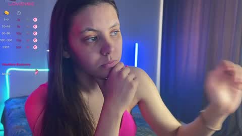 Snapshot of katherine__ross chatting on 05/17/26, 11:17 katherine__ross online show from 05/17/26, 11:17