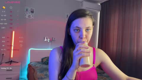 Snapshot of katherine__ross chatting on 05/26/26, 11:39 katherine__ross online show from 05/26/26, 11:39