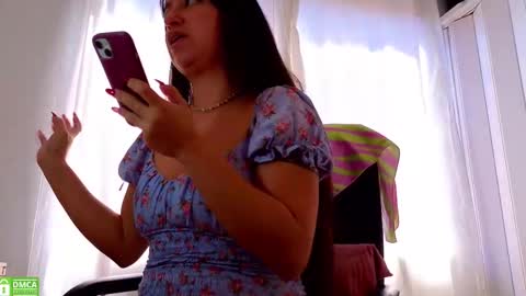 Snapshot of katherinepeti chatting on 09/29/25, 07:08 KT new account online show from 09/29/25, 07:08