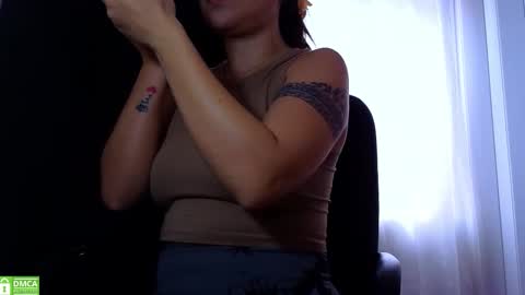Snapshot of katherinepeti chatting on 10/22/25, 06:18 KT new account online show from 10/22/25, 06:18
