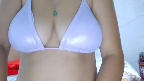 Snapshot of katherinne03 chatting on 05/09/26, 01:27 natalia online show from 05/09/26, 01:27