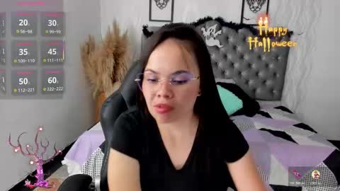 kathh_latorre online show from 10/22/25, 02:17