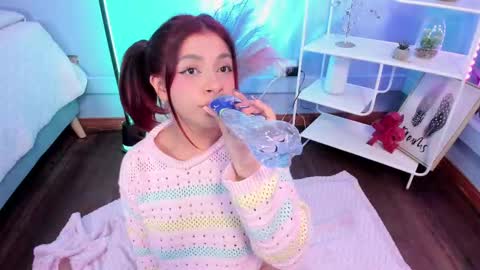 Snapshot of kathia_saenz chatting on 09/11/25, 03:39 Kathia  online show from 09/11/25, 03:39