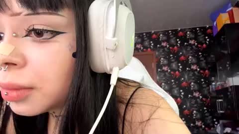 Luna online show from 03/23/26, 03:05