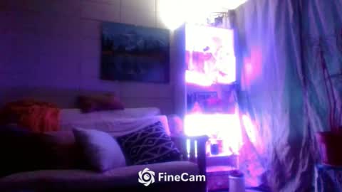 Snapshot of kathleenwest13 chatting on 09/29/25, 03:17 kathleenwest13 online show from 09/29/25, 03:17