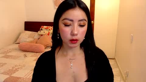 Snapshot of kathyrose_ chatting on 06/19/26, 11:19 Kathy online show from 06/19/26, 11:19
