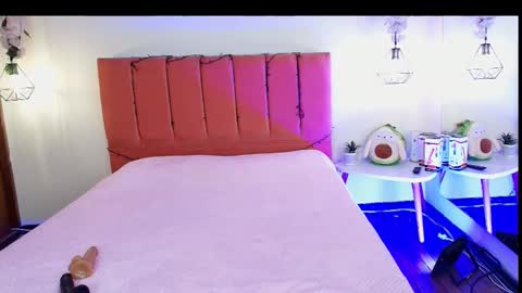 Katy  online show from 12/16/25, 11:48