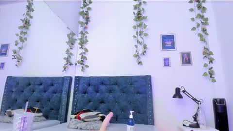 Snapshot of katia_777_ chatting on 06/26/26, 10:36 KATALINA online show from 06/26/26, 10:36