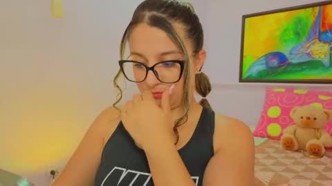 Khaterine online show from 05/26/26, 12:12