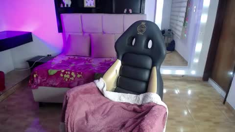 katia_pretty_ online show from 02/25/26, 05:28