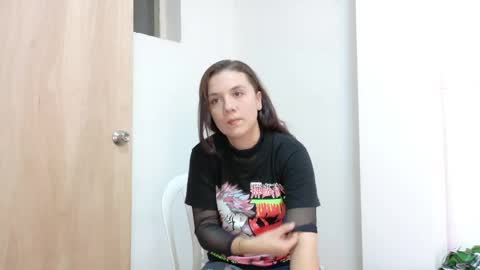 Snapshot of katia_rose23 chatting on 05/26/26, 07:21 . . KATIA . . online show from 05/26/26, 07:21