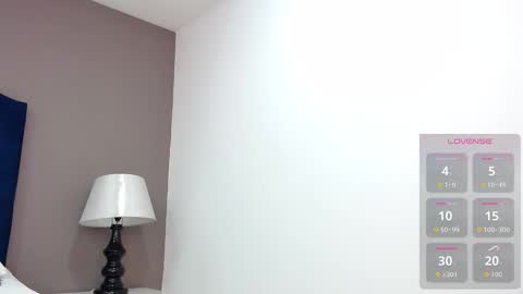 Katia Foster online show from 11/30/25, 11:58