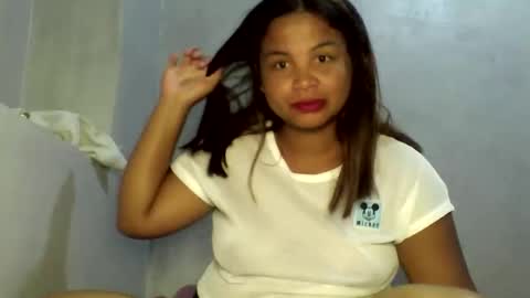 katibeauty00 online show from 04/17/26, 07:00