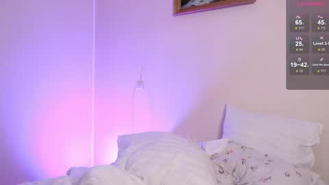 Katie Deville online show from 10/04/25, 02:20